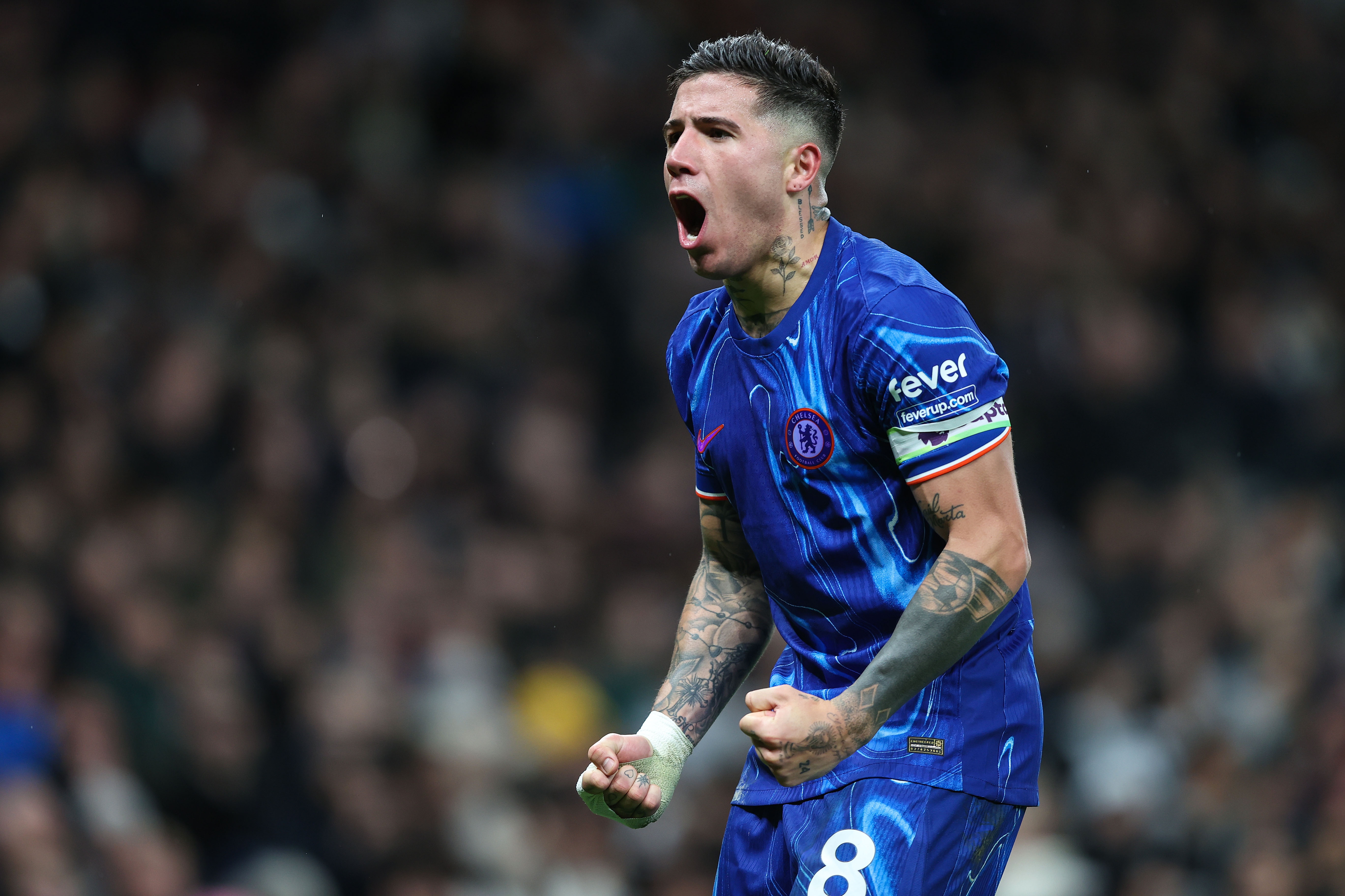 里程碑夜！切尔西门线救险；中超今晨刷纪录；态度坚定；阵容厚度经受考验-爱游戏平台