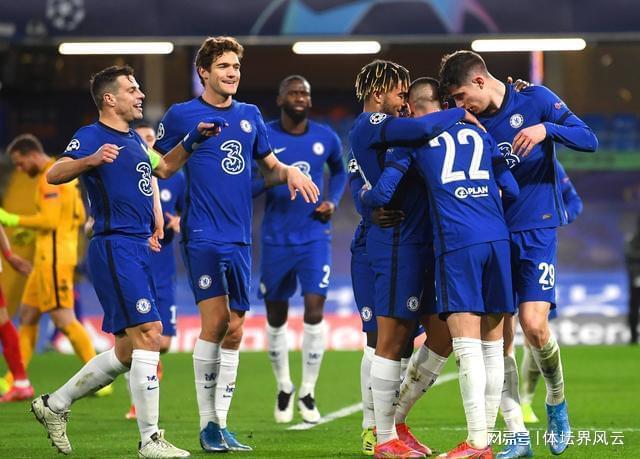 中超赛程吃紧，夏洛特黄蜂窗口期绝杀压哨，气氛紧张，阵容厚度经受考验